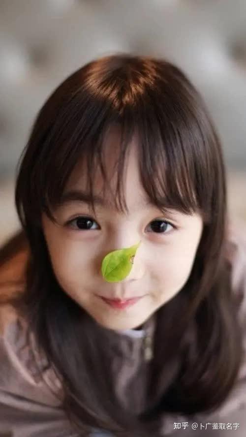 牛年宝宝起名测名起名技巧和灵秀聪颖的女孩名字推荐