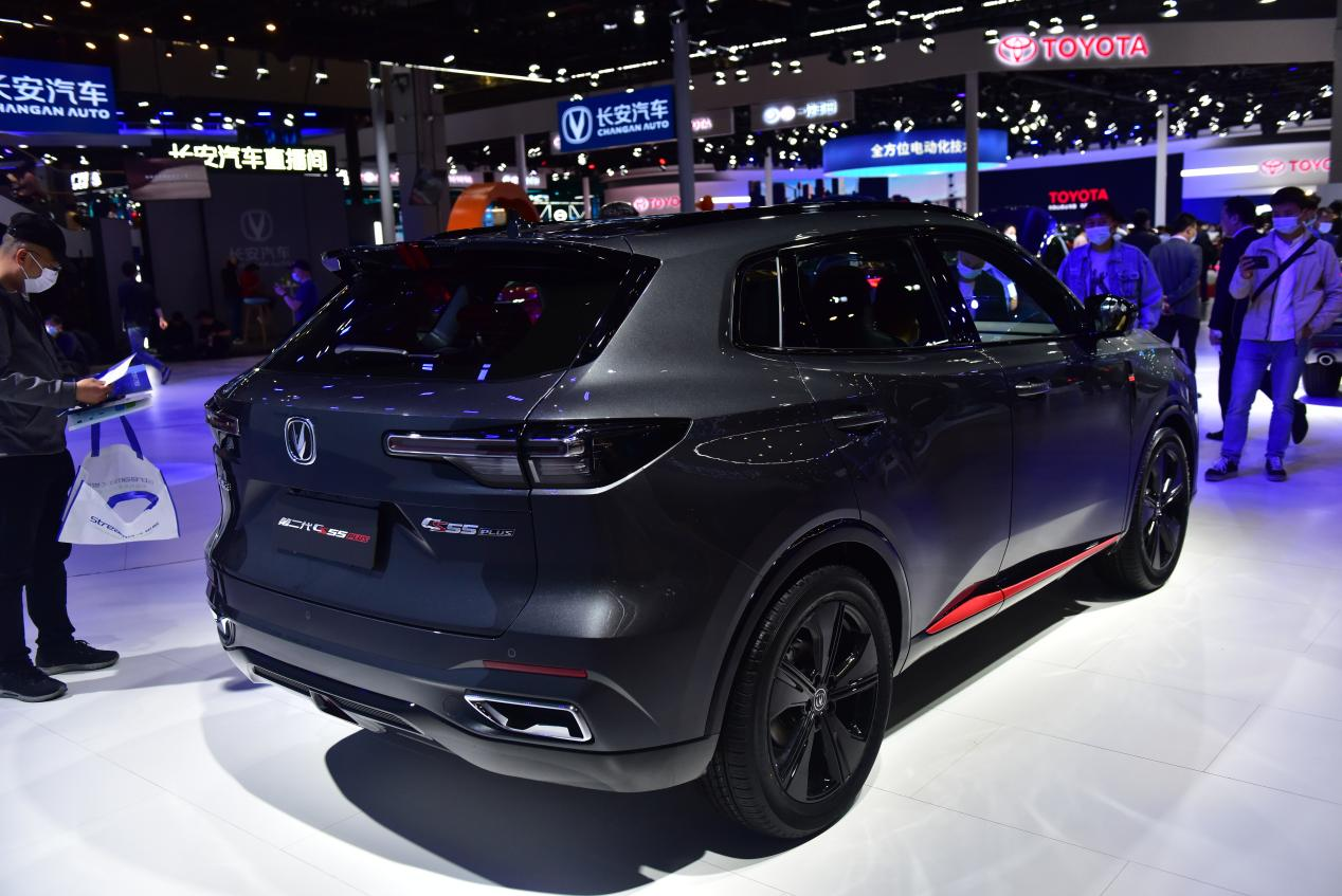 更年轻更犀利更时髦第二代长安cs55plus初探