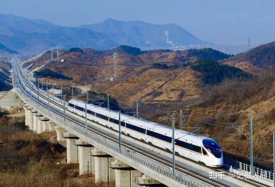 北京至沈阳最快旅行时间将缩短至2小时40多分钟,比既有经山海关铁路