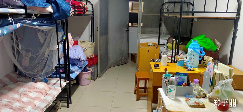 如何看待三峡大学四人间改六人间