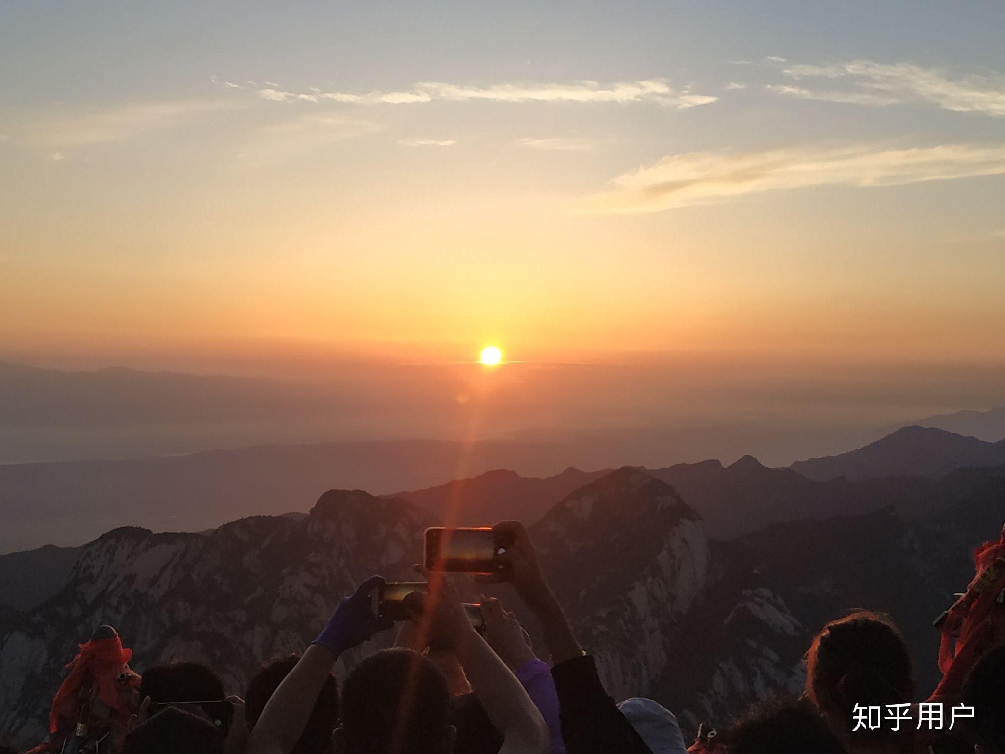 老同学叫我晚上两点半去爬山看日出到底该不该答应