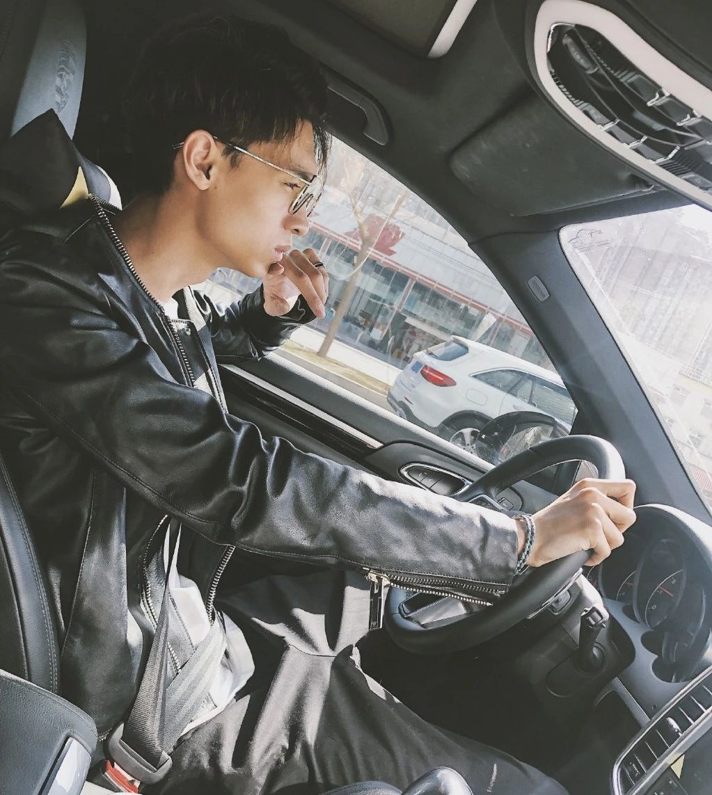 学会打扮之后同一个男生的颜值差异能有多大