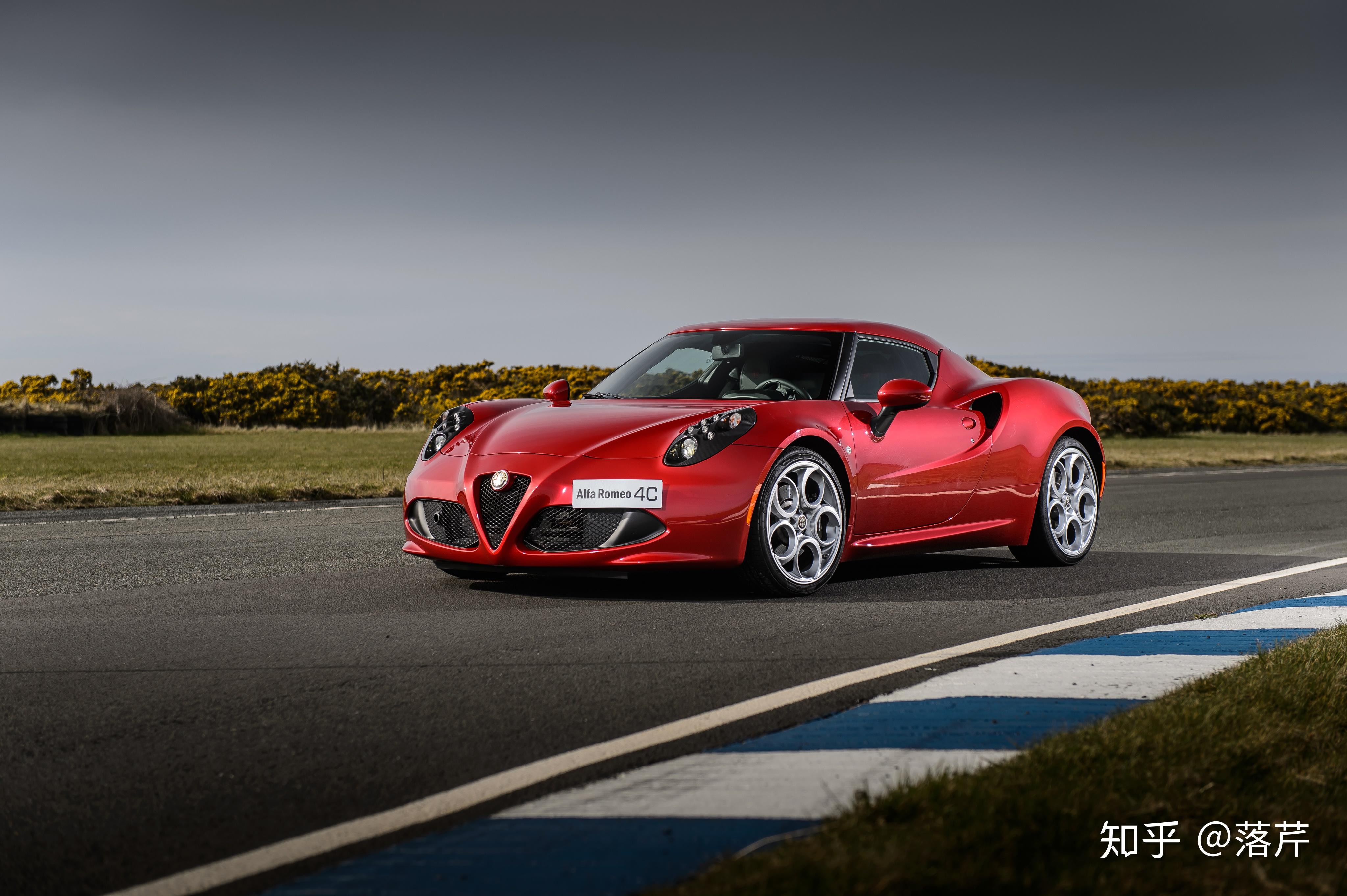 alfaromeo4c图片