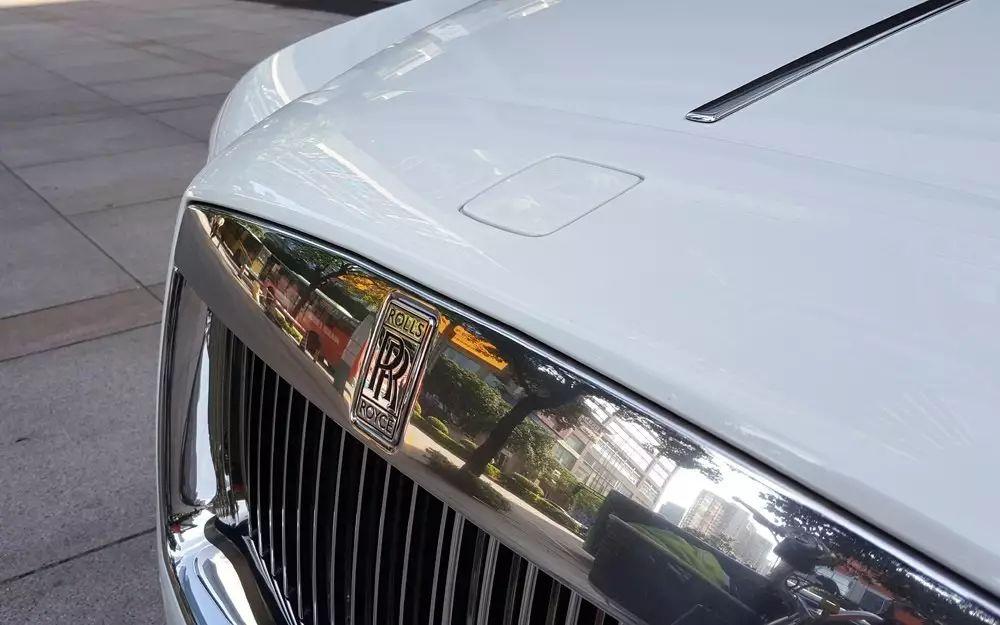 劳斯莱斯宾利的立标这么漂亮为什么其它车不用