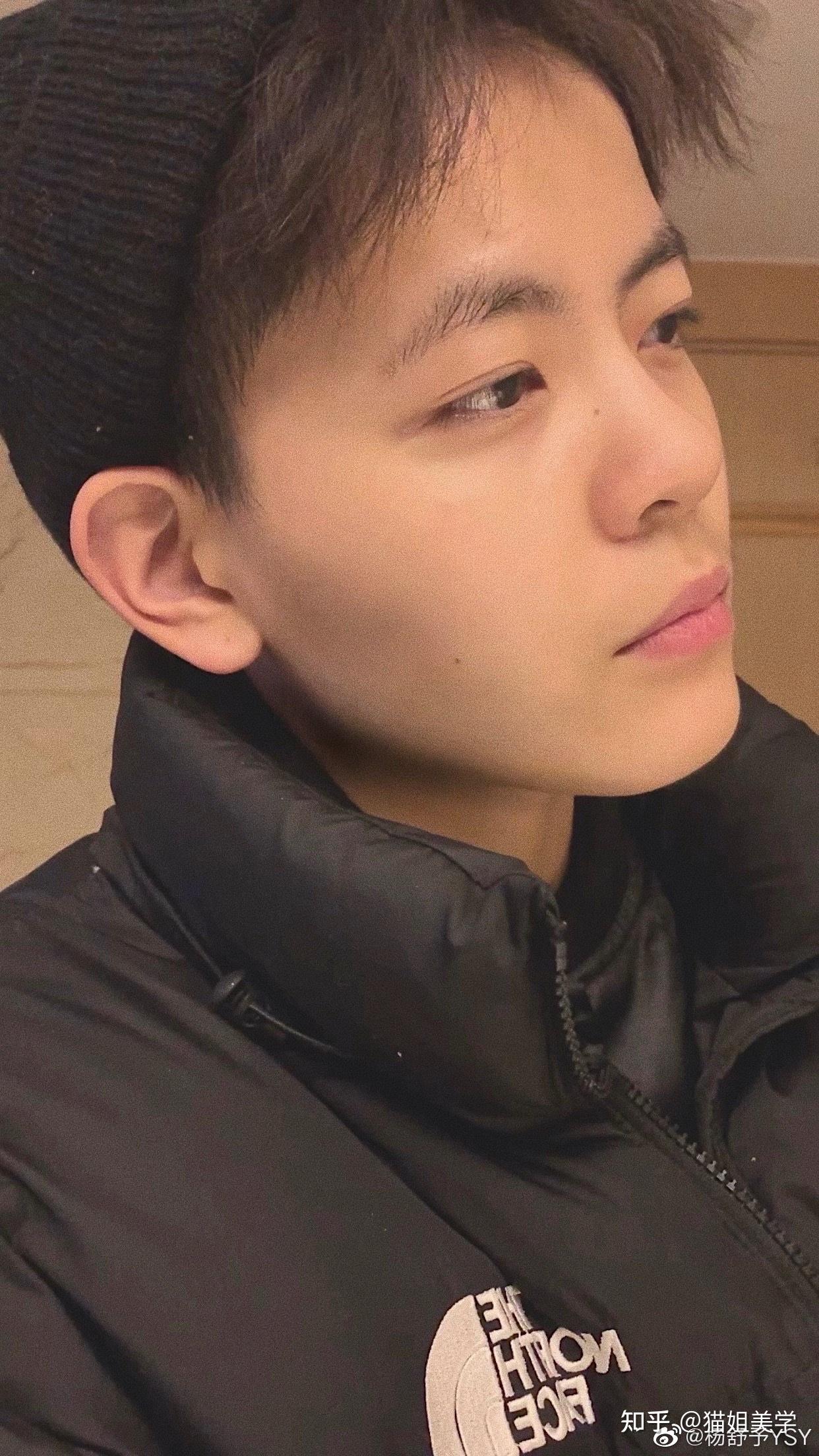 新晋体坛界人间扳手杨舒予颜值分析