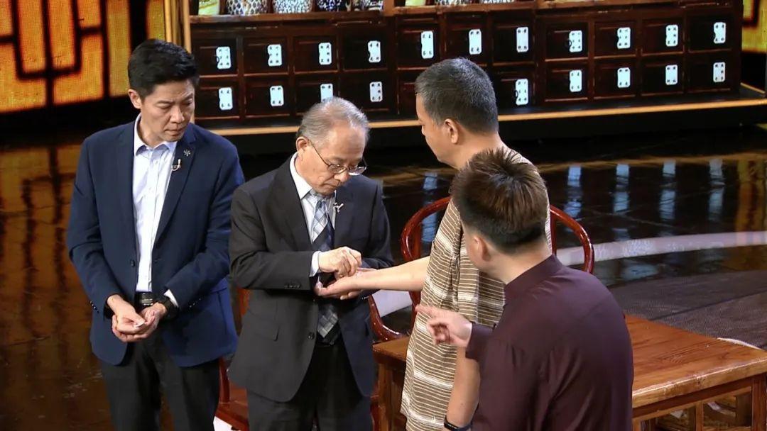 东城中医医院骨科特聘专家王凡做客 国医记忆 治疗足跟痛的关键要诀