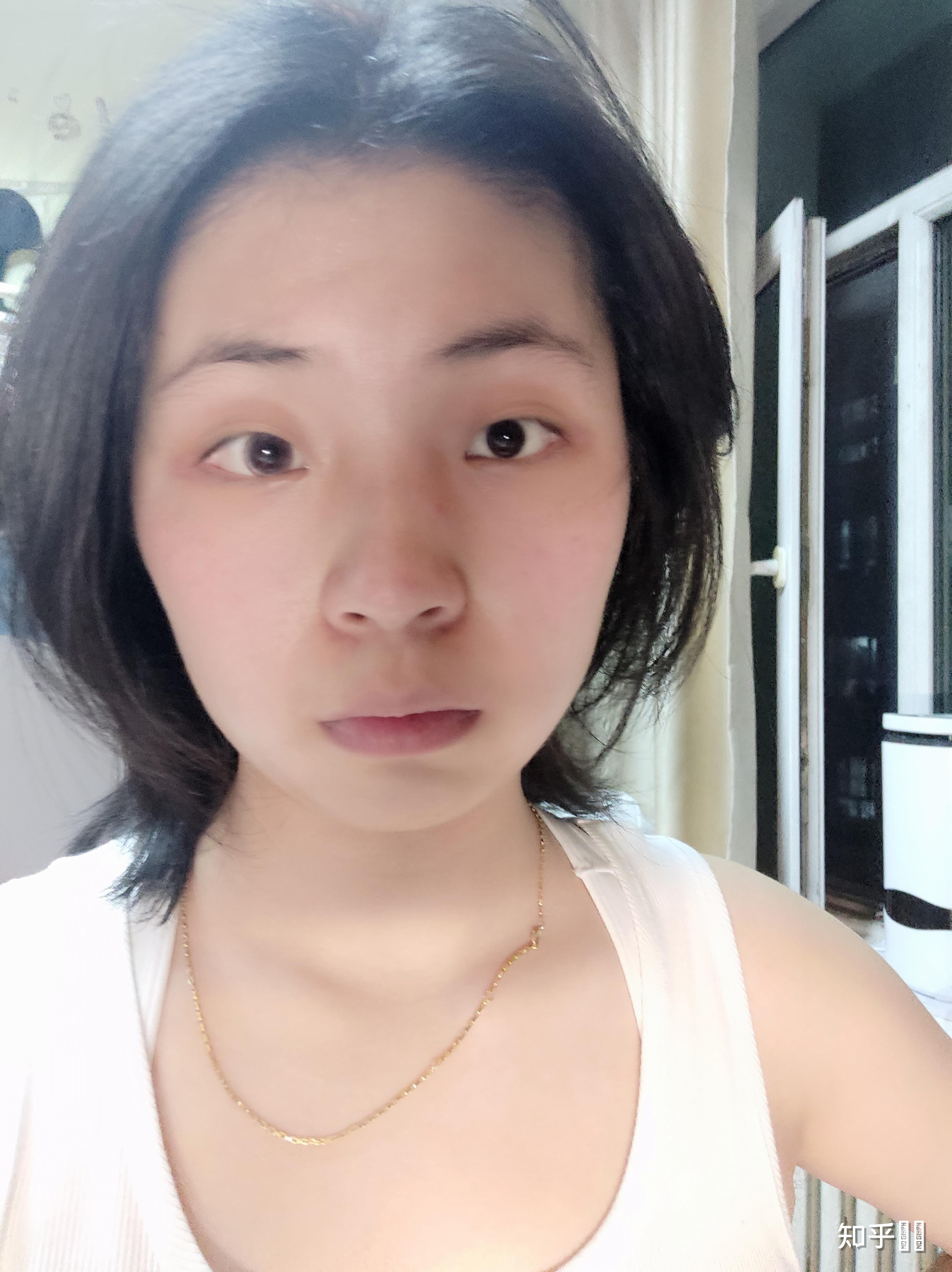 为什么感觉有些男生单眼皮很帅但是很少有人觉得女生单眼皮很漂亮