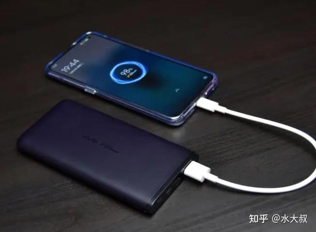 不管什么手机，充电时都要牢记这“3点”，否则就离报废不远了 - 知乎