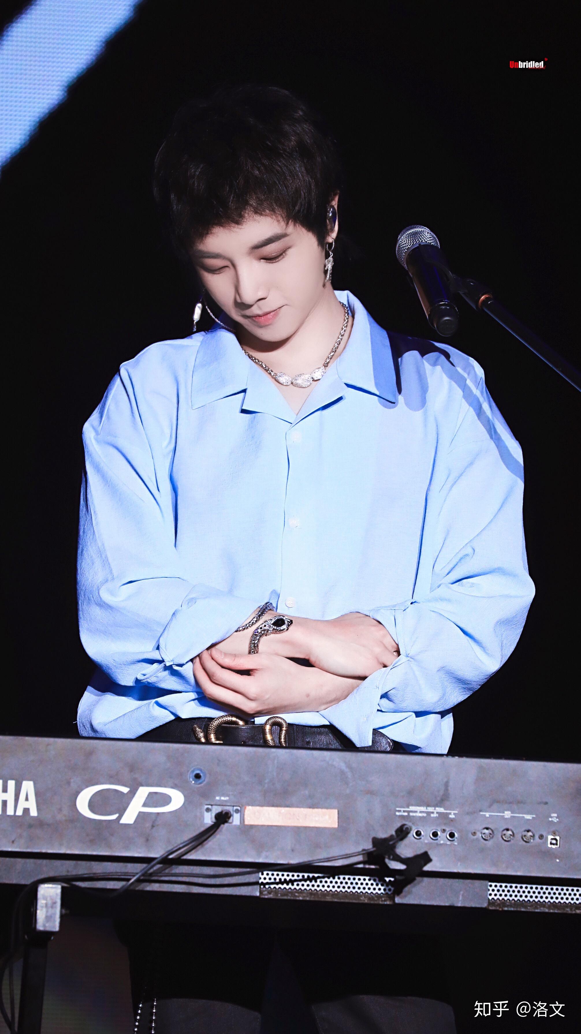 有没有华晨宇的歌迷分享一下自己的入坑史 ? - 知乎