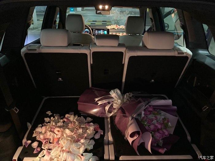 了,讨厌跟在奥迪后面,刹车灯太刺眼这问题应该不是我一个人的感觉吧