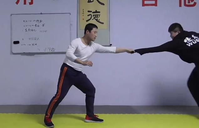 半步崩拳爆发力原来这样训练才能出来尚云祥形意拳独特趟步练习法