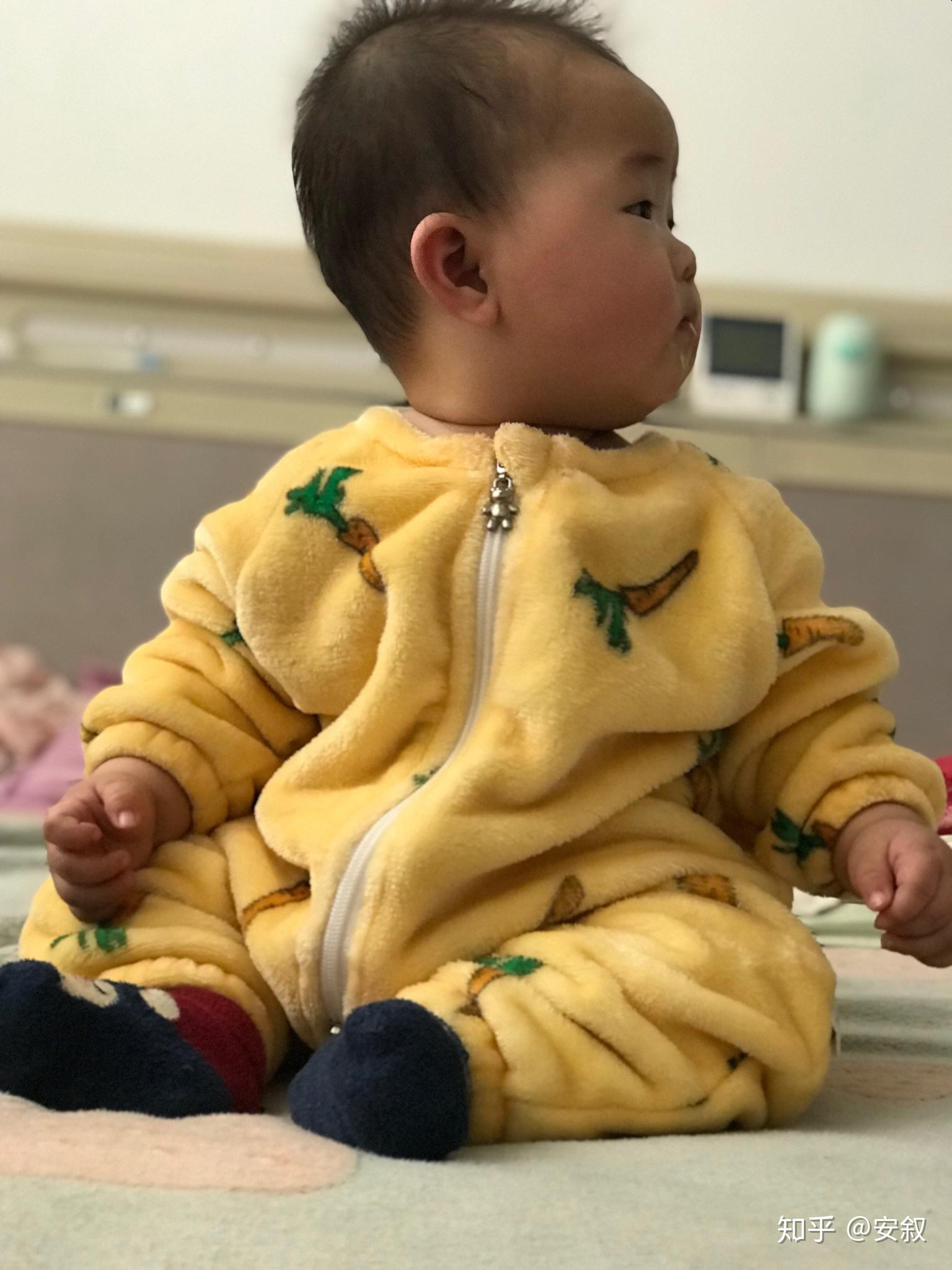 几个月的宝宝可以用安抚巾 v2-17e9889af4893f51ded431867be35921_r.jpg