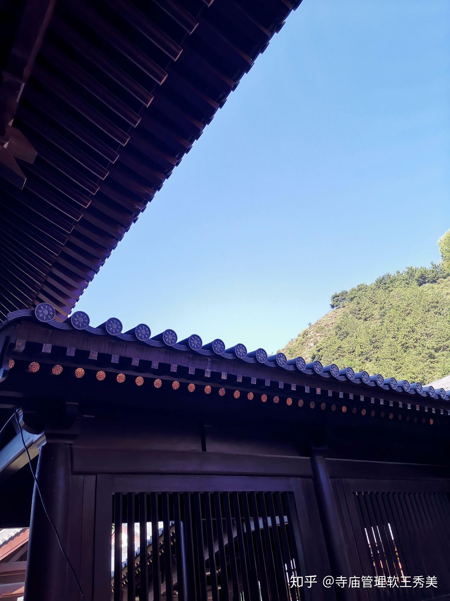 五台山万佛洞真容寺超赞的修行道场