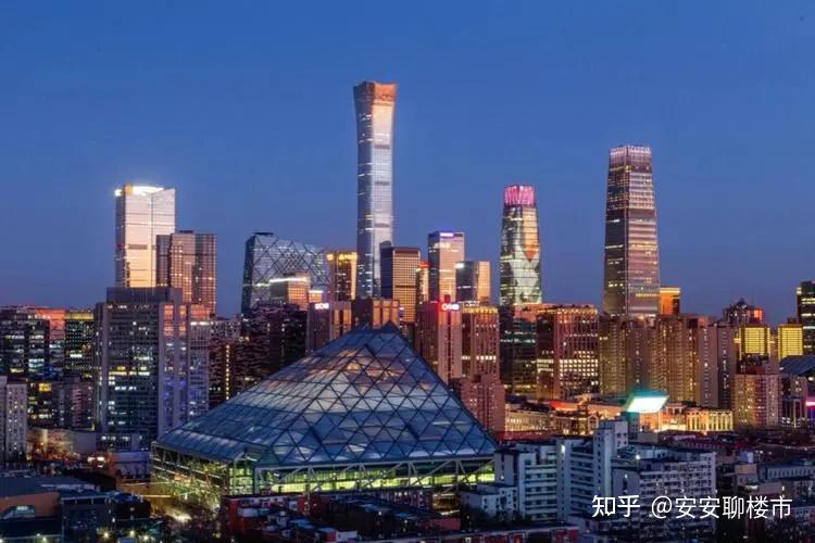 县城变样,年轻人变心!95后逃离北上广 回老家当起新中产! - 知乎