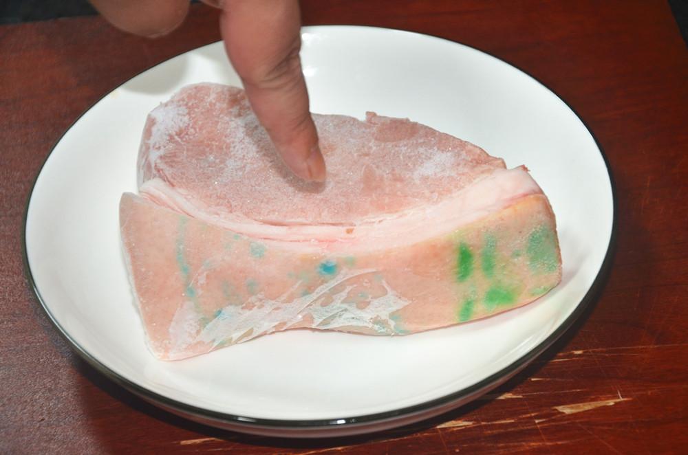 快速解冻肉方法不用水 v2-188bb63b2ee3ad144cf8e9bcc14cf5e3_1440w.jpg?source=172ae18b