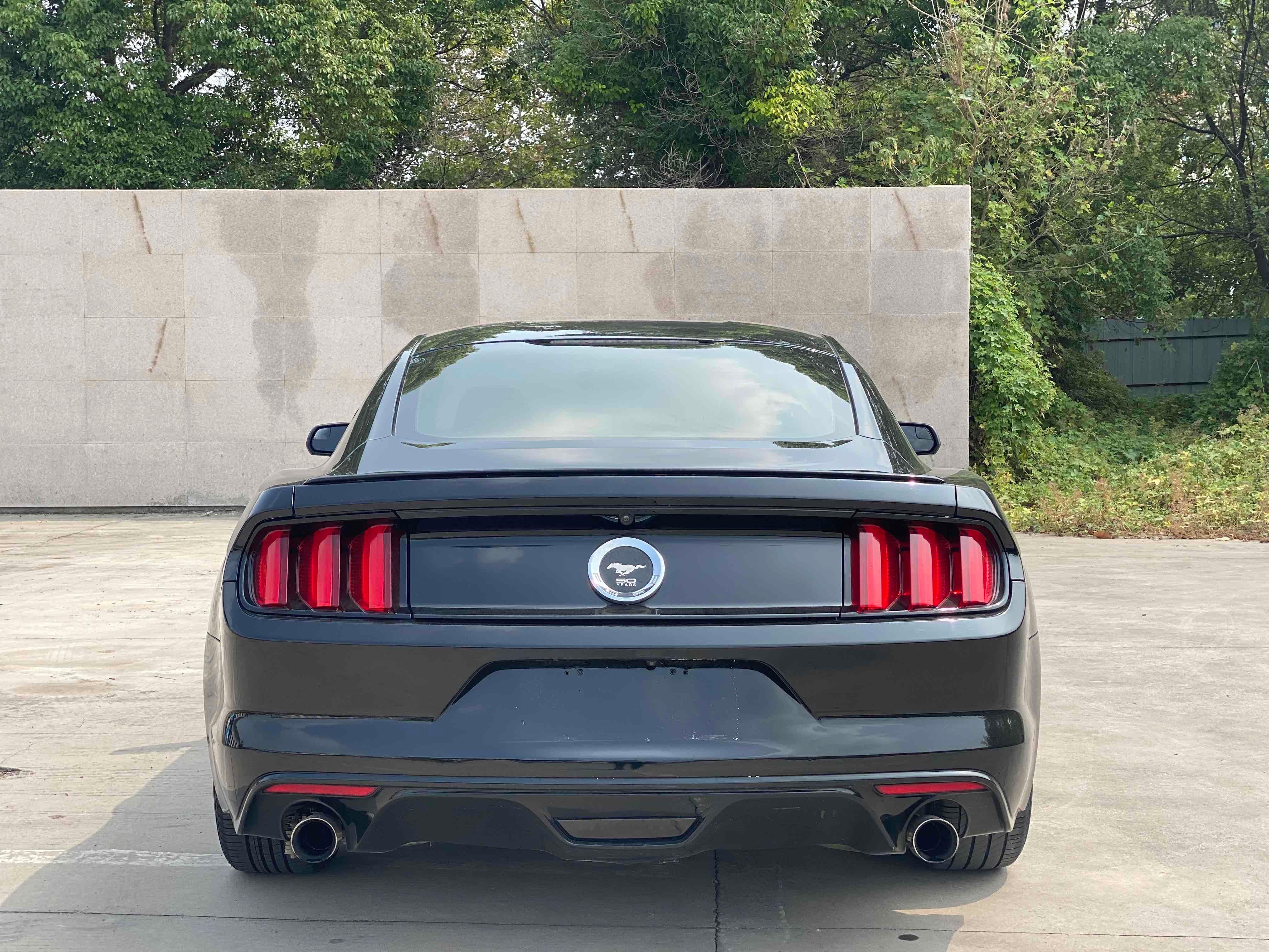 福特野马2.3t真的那么不堪吗? - 知乎