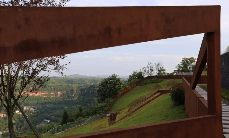 关于酒文化的设计,闪电折线路,镂空框景,酒元素铺装和小品