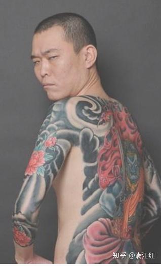 身高超出意外的十大日本男艺人 他们竟然全部身高180 知乎