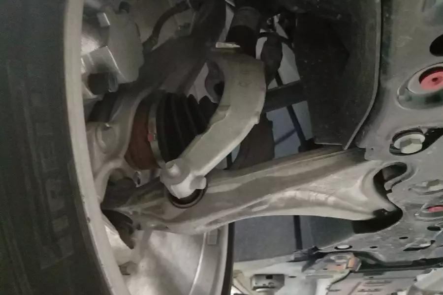 铝合金双叉臂结构 v2-195d1abe7096afe26c151762a58b7bac_r.jpg