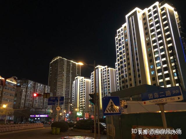 天天说城阳,西海岸是鬼城,就不能认真看看这些老破旧里的住户大多数