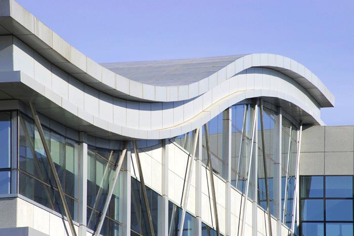 (3)金属幕墙的面板与骨架的连接有钢销式,通槽式,短槽式,背栓式,背挂