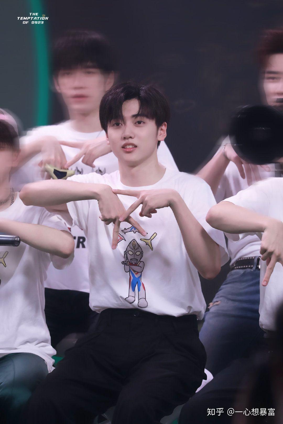 有没有焉栩嘉超级可爱的图