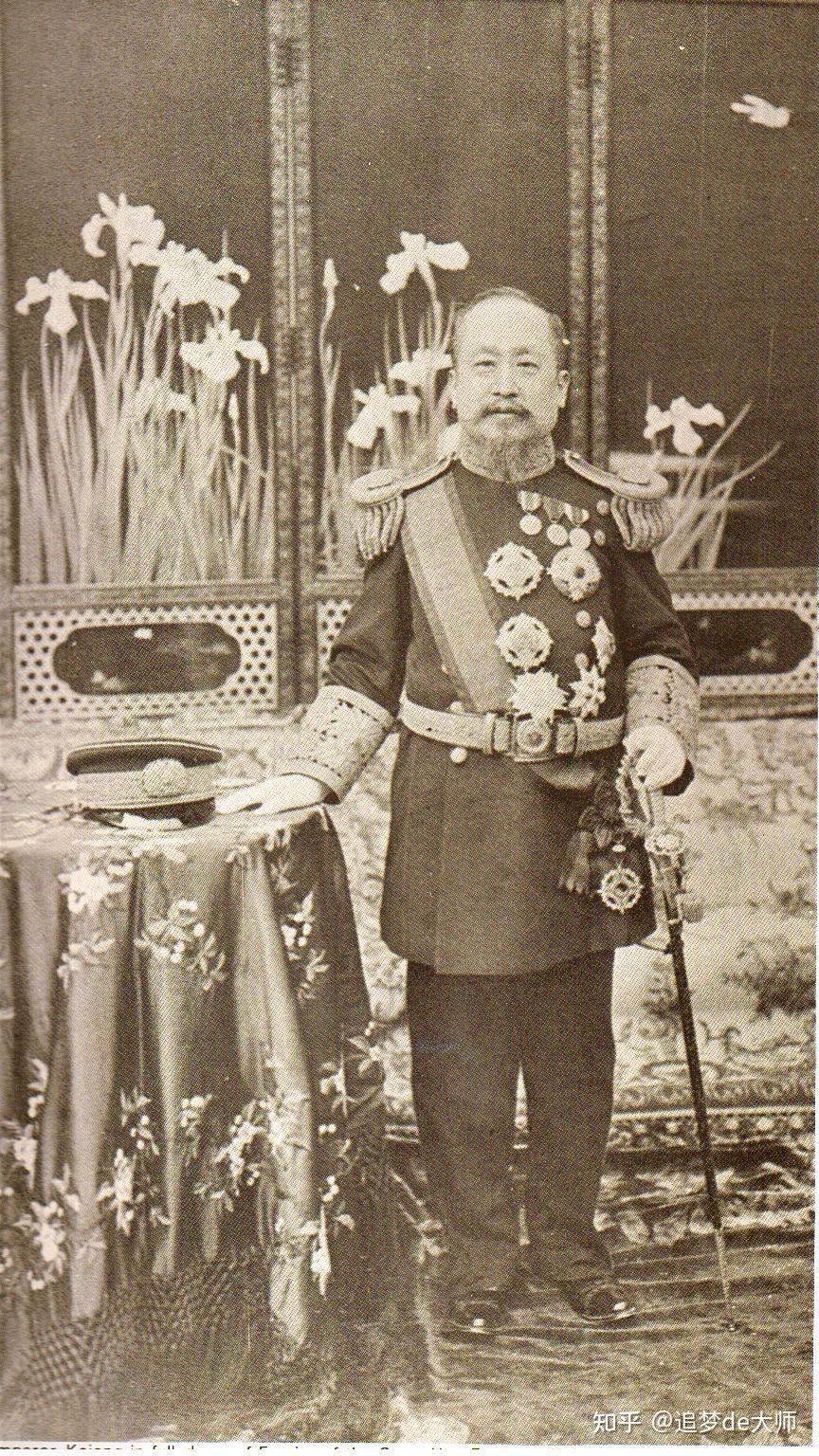 悲催的大韩光武,朝鲜李氏王朝的高宗李熙一个在明治天皇和伊藤博文