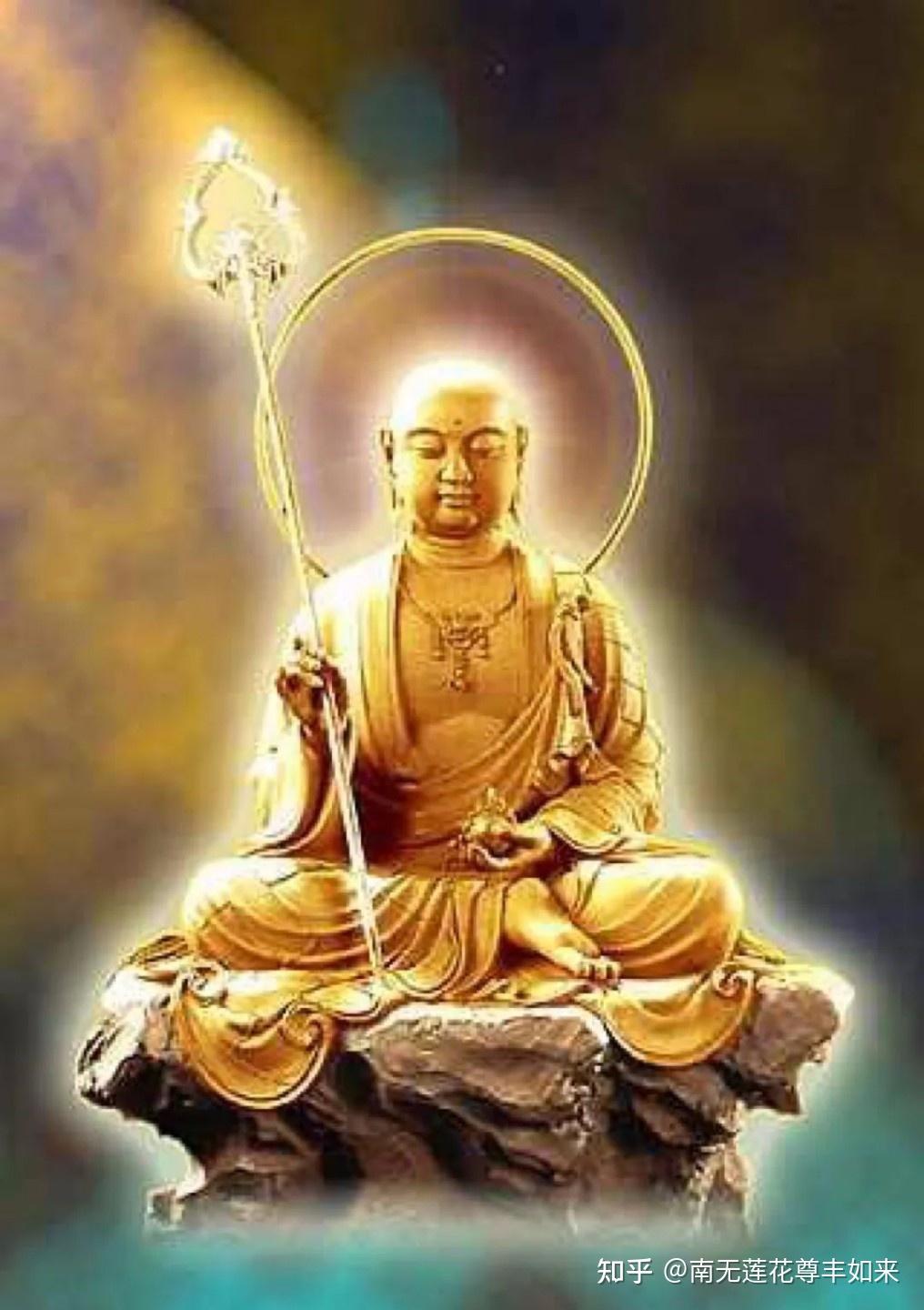 从小被爸妈灌输家里穷没钱导致现在很自卑没自信稍微