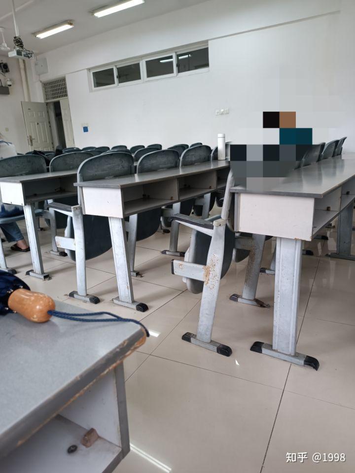 成都信息工程大学龙泉校区环境