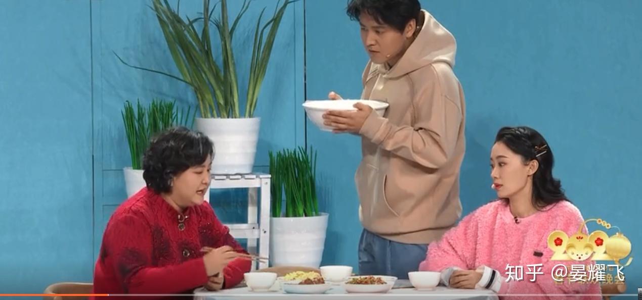 演短剧的婆婆——生活中的艺术演绎，生活中的艺术演绎，演短剧的婆婆