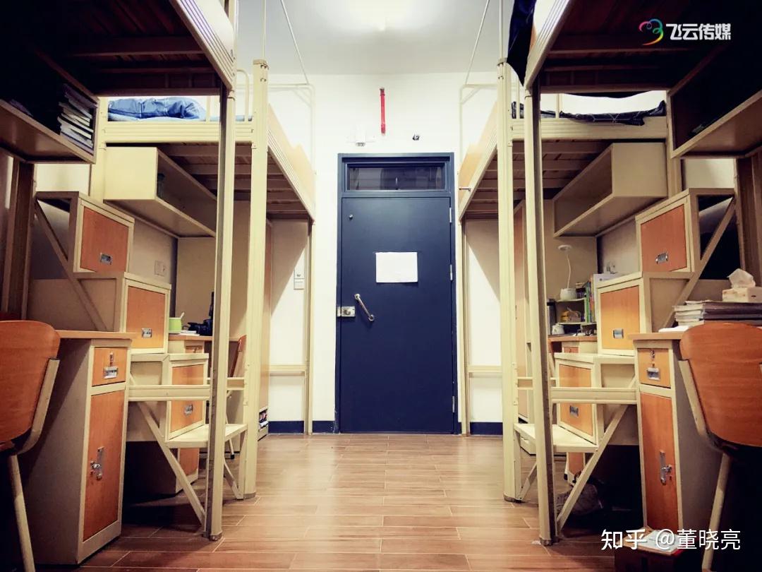 (▲宏医寄宿班宿舍实拍)03 -选择寄宿班需要注意什么-第一,环境问题.