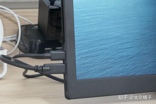 Macbook 年配件指南 全自用 亲测 照着买就完事了 知乎