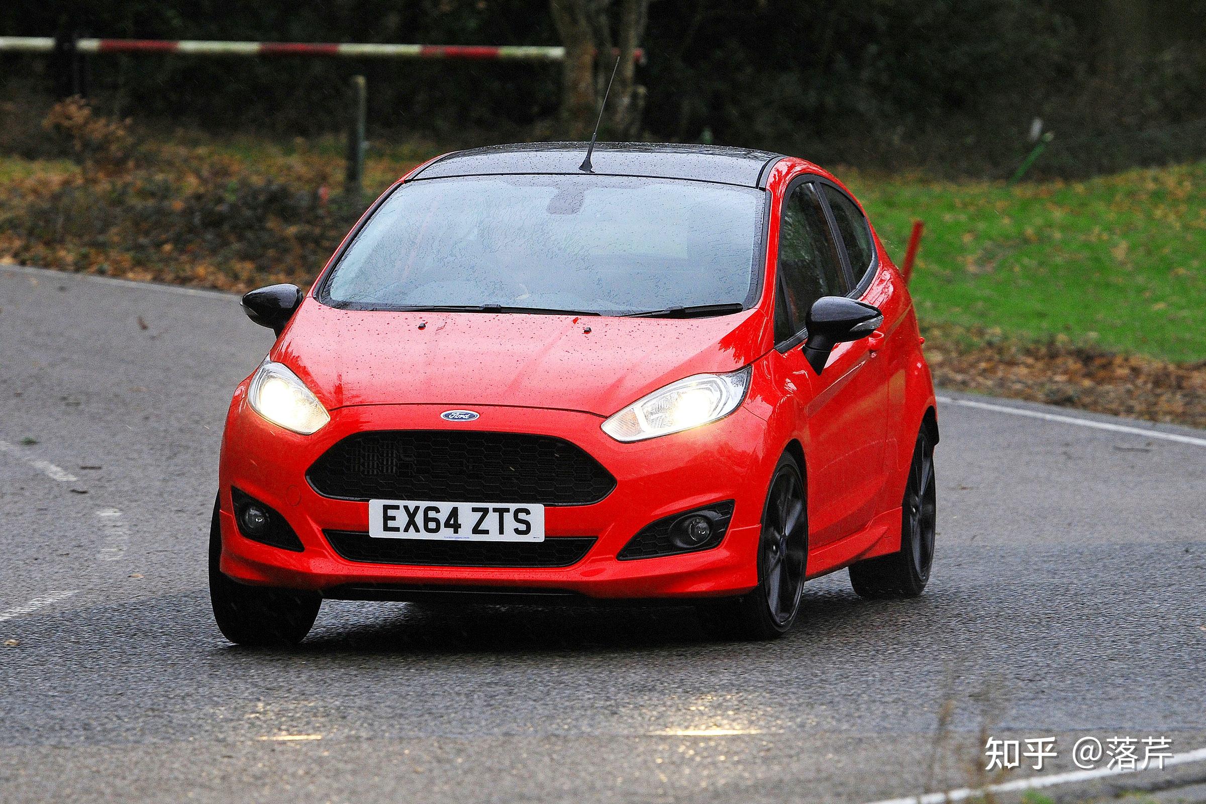 五猩车评:福特嘉年华s(2015)