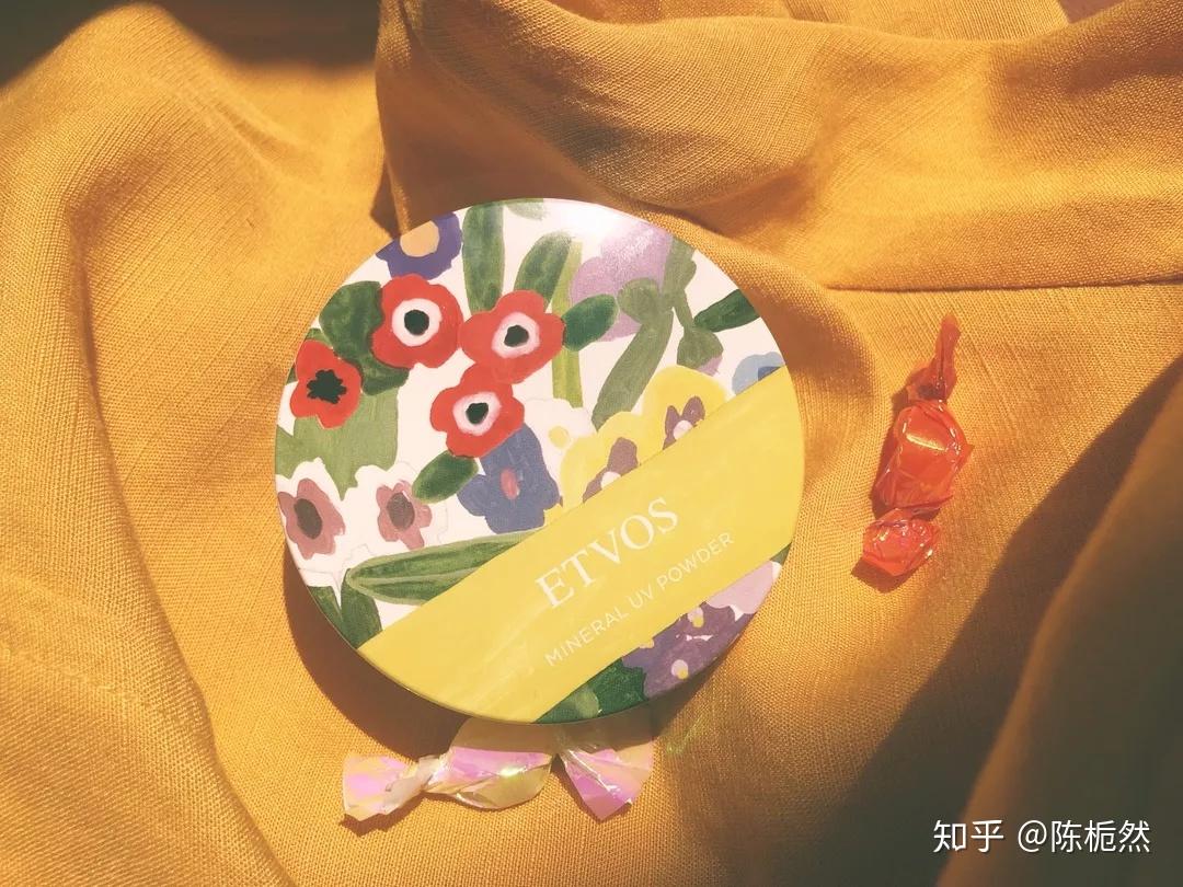 怎样涂好防晒 v2-1a78d10e781519bff9fa80f1d508bf5d_r.jpg