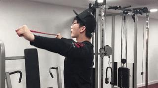 健身前怎么快速热身 v2-1a7b4a4658493ba41452f762c44747a1_b.jpg