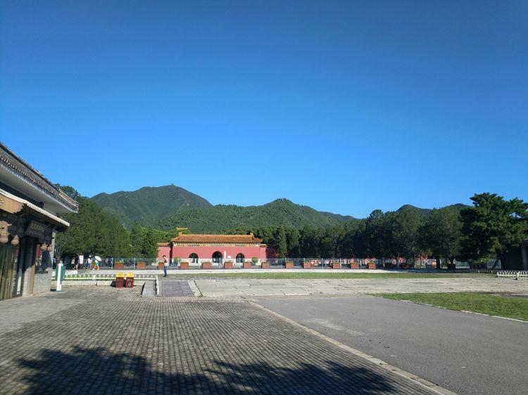 [图说]古今影像大明十三陵－－十五，明神宗万历帝朱翊钧定陵之开放的皇陵-明十三陵背后的帝王传奇