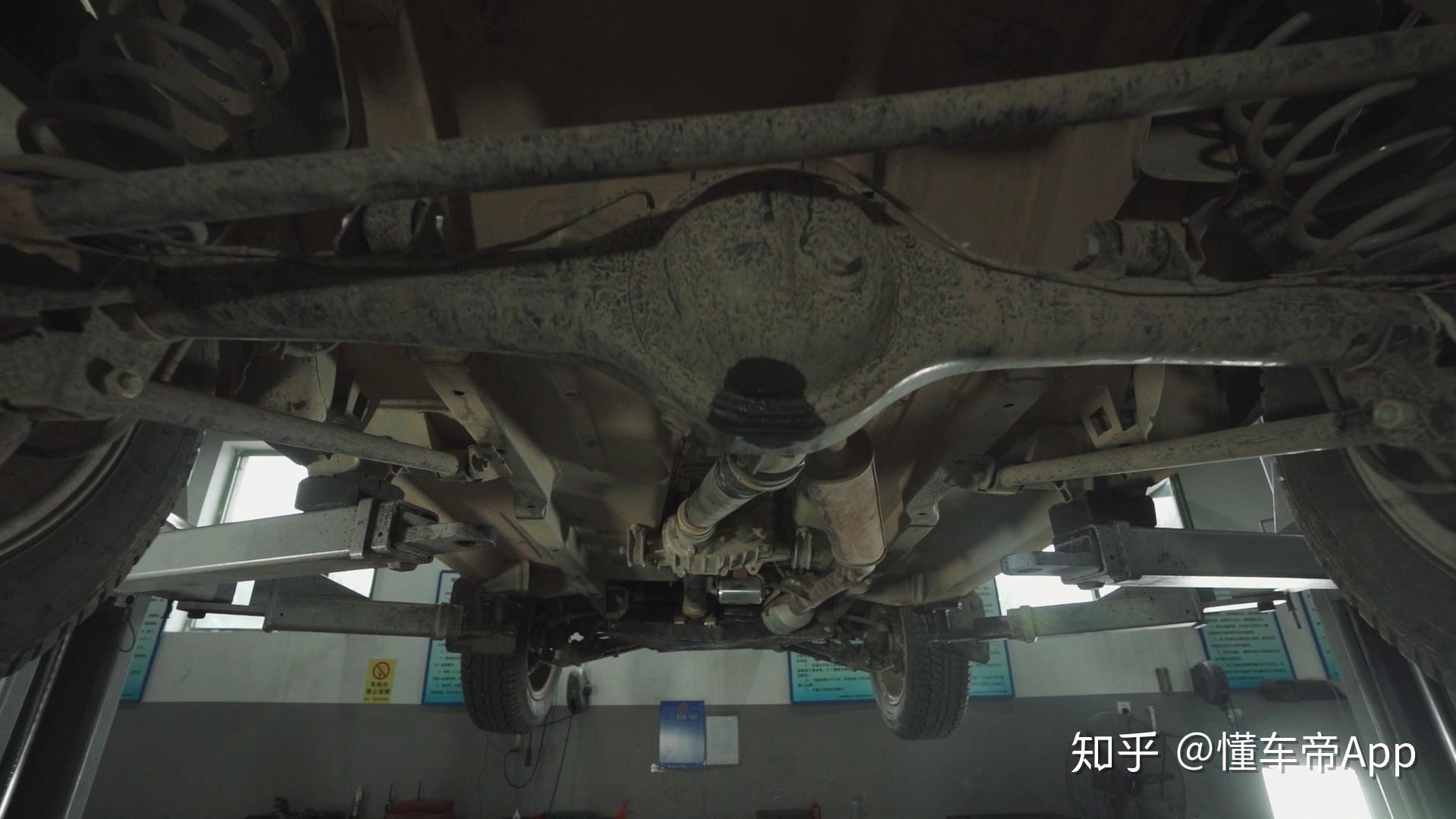 吉普车维修