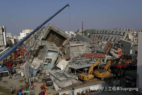 4·10四川炉霍地震图片