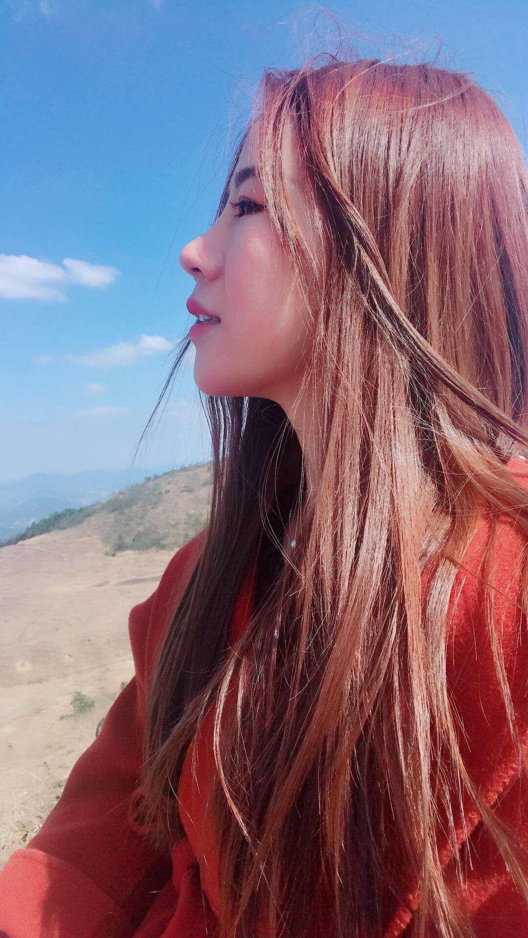 有哪张不知名的女生照片让你特别心动念念不忘地珍藏至今一直想知道她