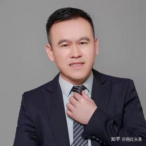 构架爆品孵化器苏厂长携皙玥实现厂到牌的转变