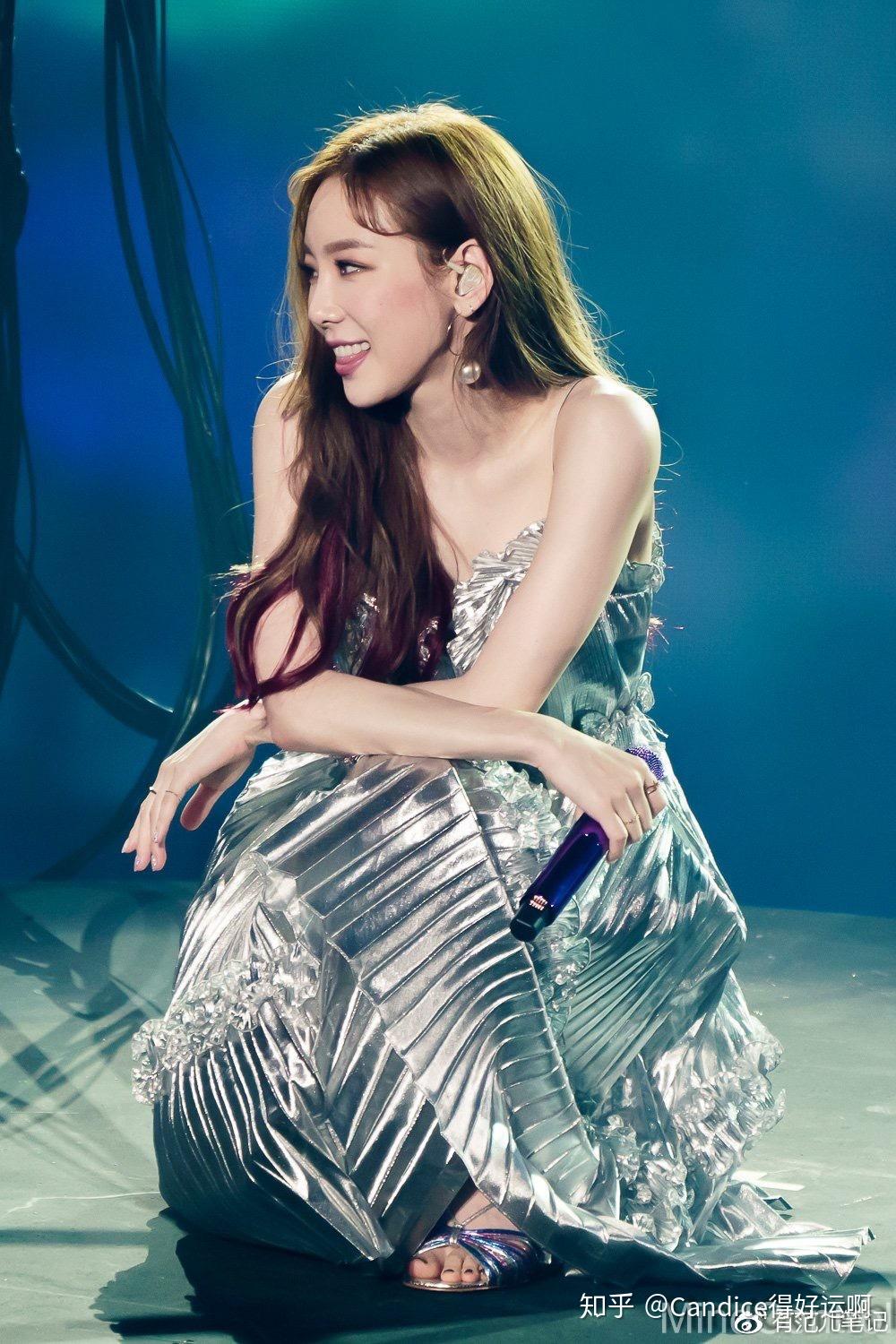 少女时代金泰妍首尔solo演唱会造型科普