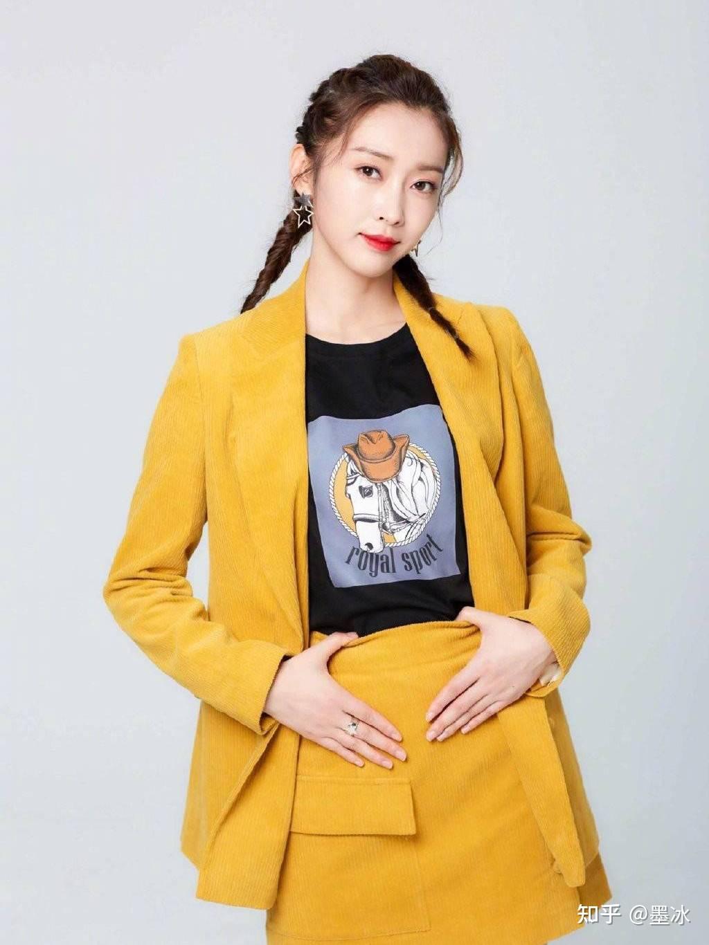 4位91年女艺人邓紫棋能唱能跳热度高第4位成名经历堪比赵丽颖