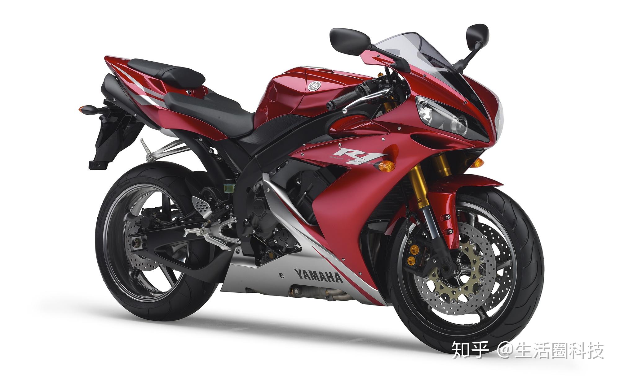 常見的有yzf-r6 以及yzf-r1分別代表600與1000排量的仿賽, 其中r6和