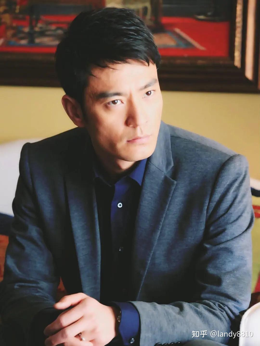 《梦想合伙人》《南国大案》剧照