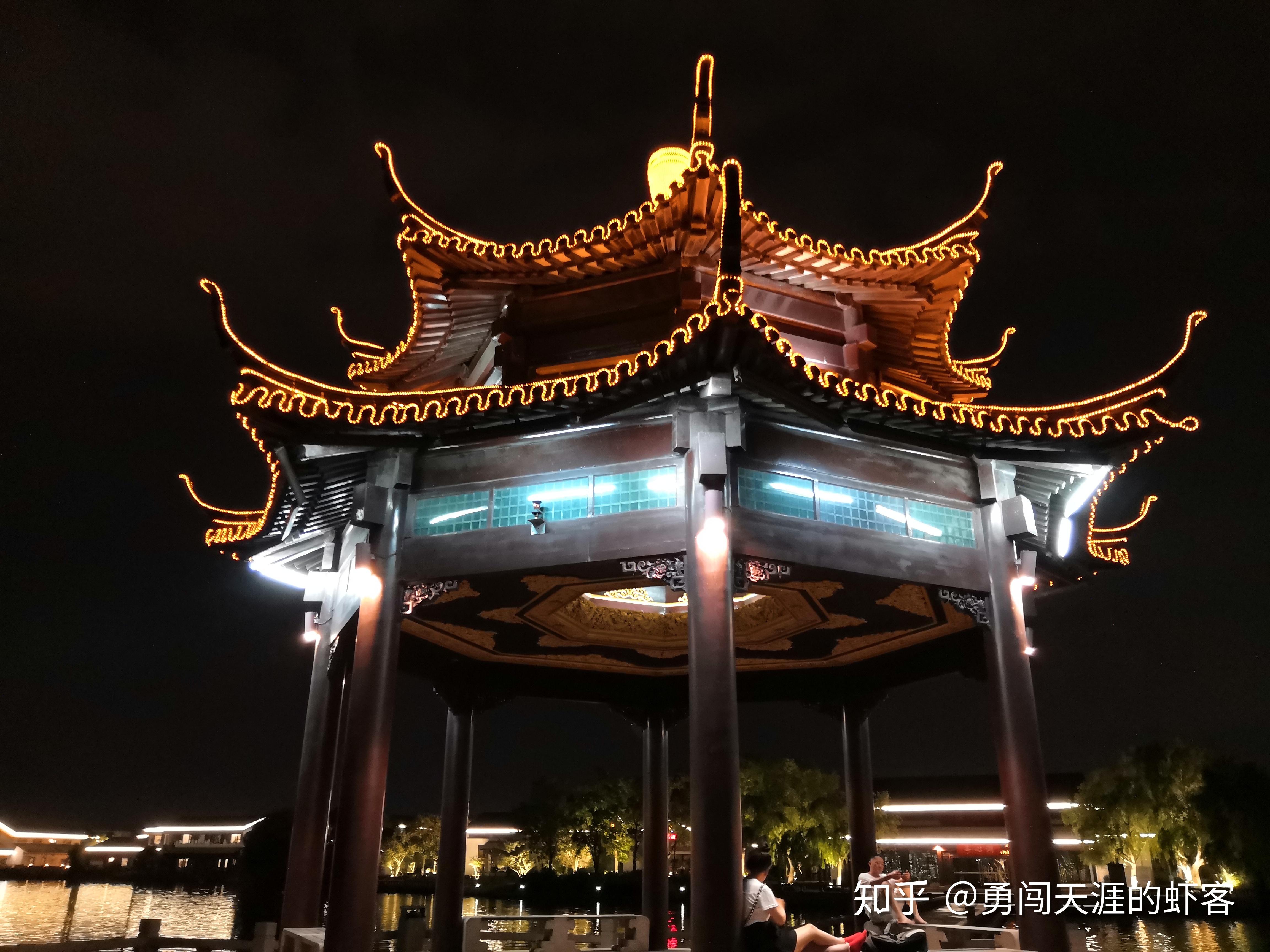 金鸡湖风光 - 湖心亭夜景 - 知乎
