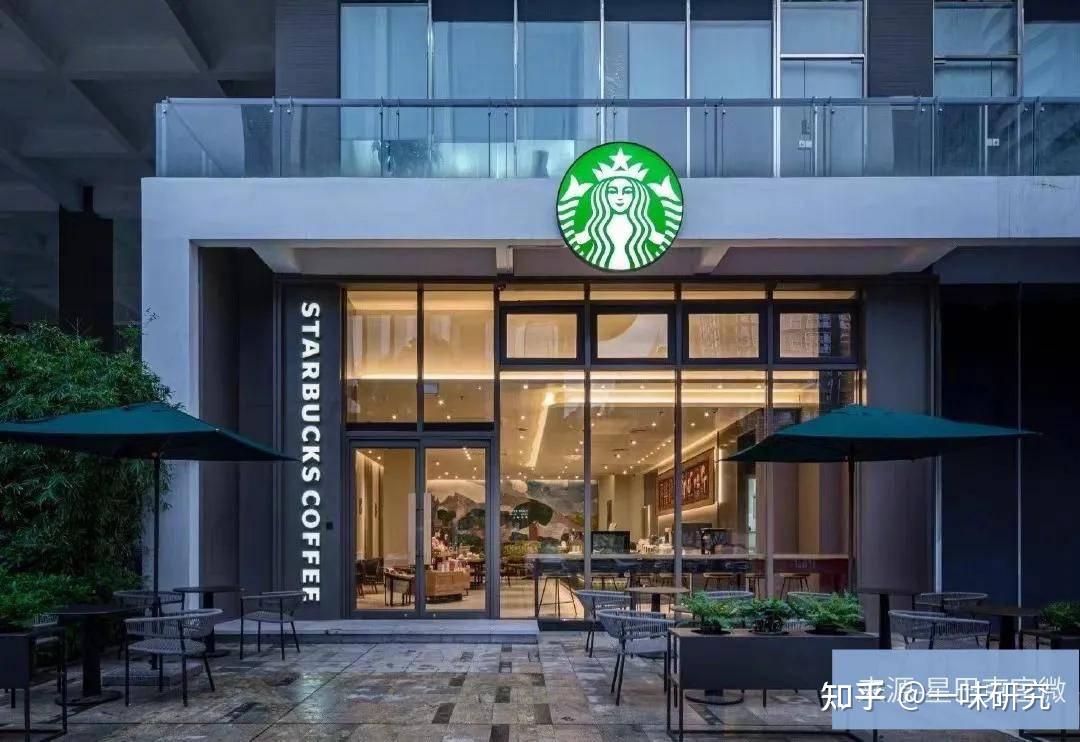 接连翻车,星巴克中国的至暗时刻?