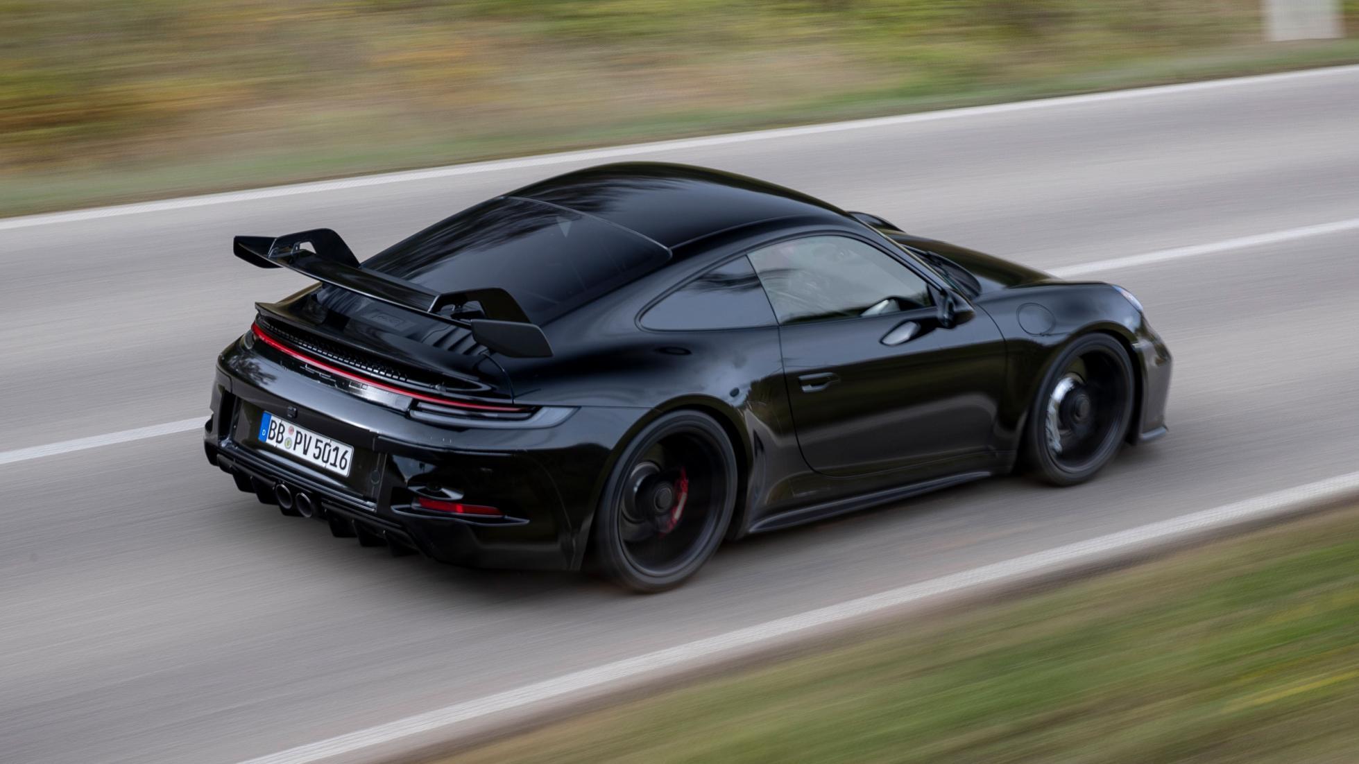 虽然gt3车型还未发布,但是其动力配置的信息事实已经不是秘密了.