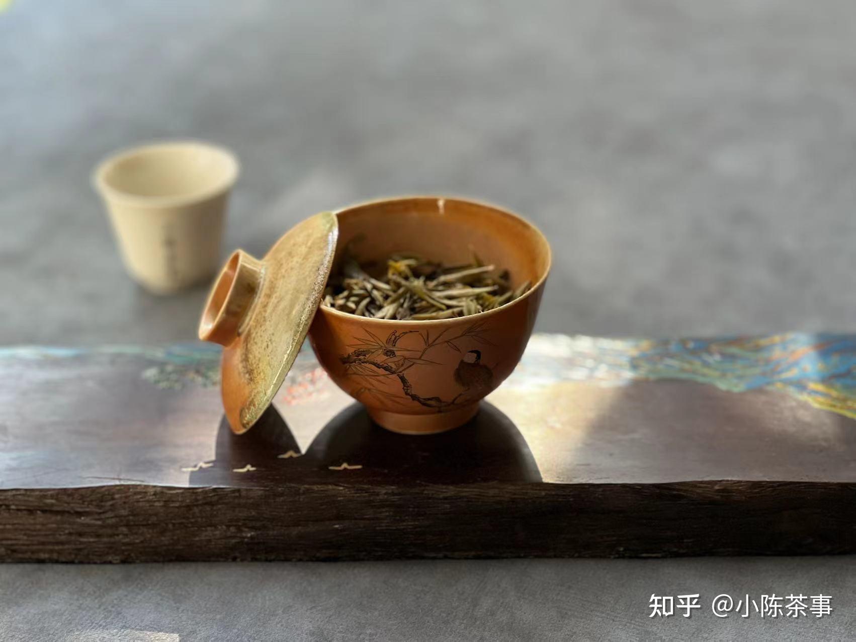 闻盖香刮沫拨茶盖碗的5大作用知道第5个作用的都是大神