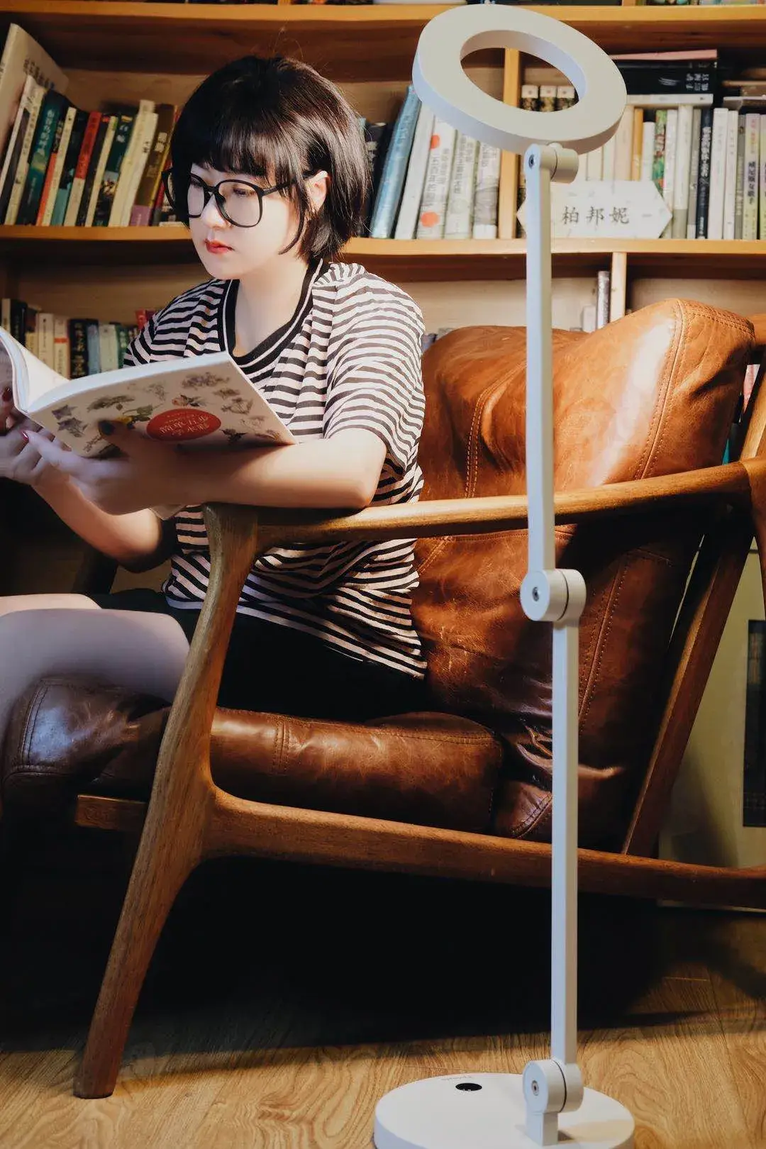 柏邦妮人们焦虑的时候要的是热汤不是药方