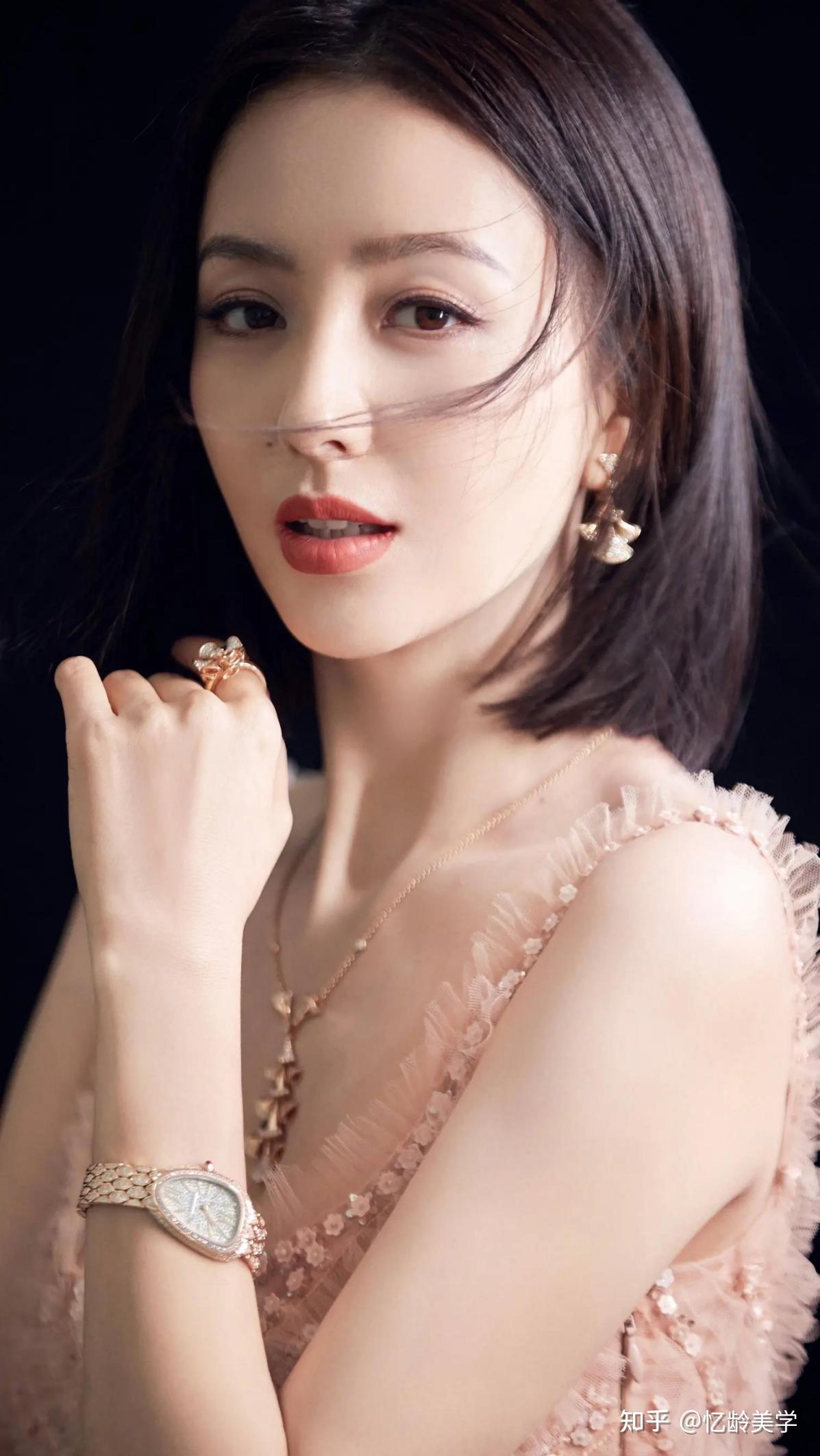 有梨涡的女孩子,都比较漂亮? - 知乎